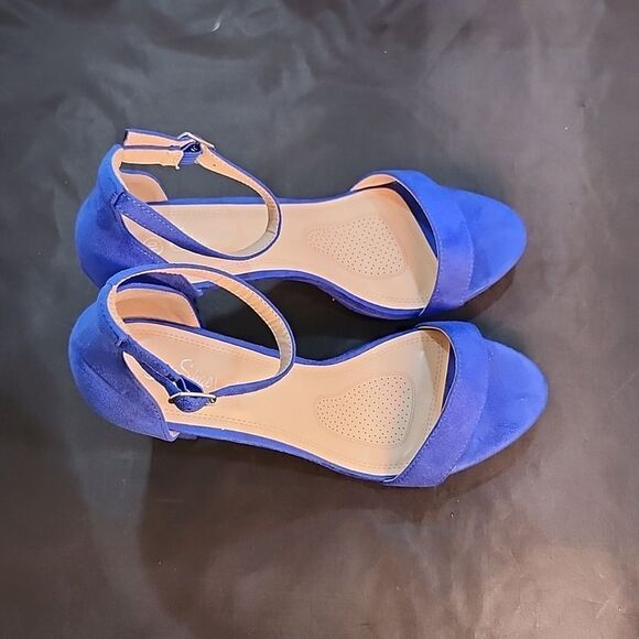 BRAND NEW SHOE LAND BLOCK HEEL OPEN-TOE SANDAL - Picture 7 of 14